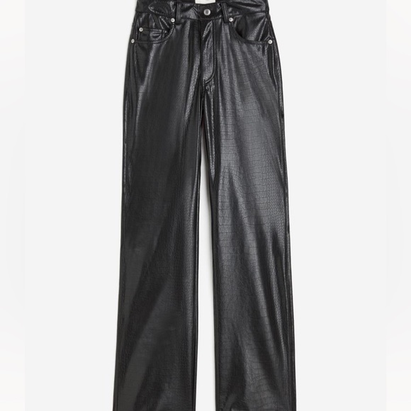 Crocodile-patterned pants - Picture 3 of 6